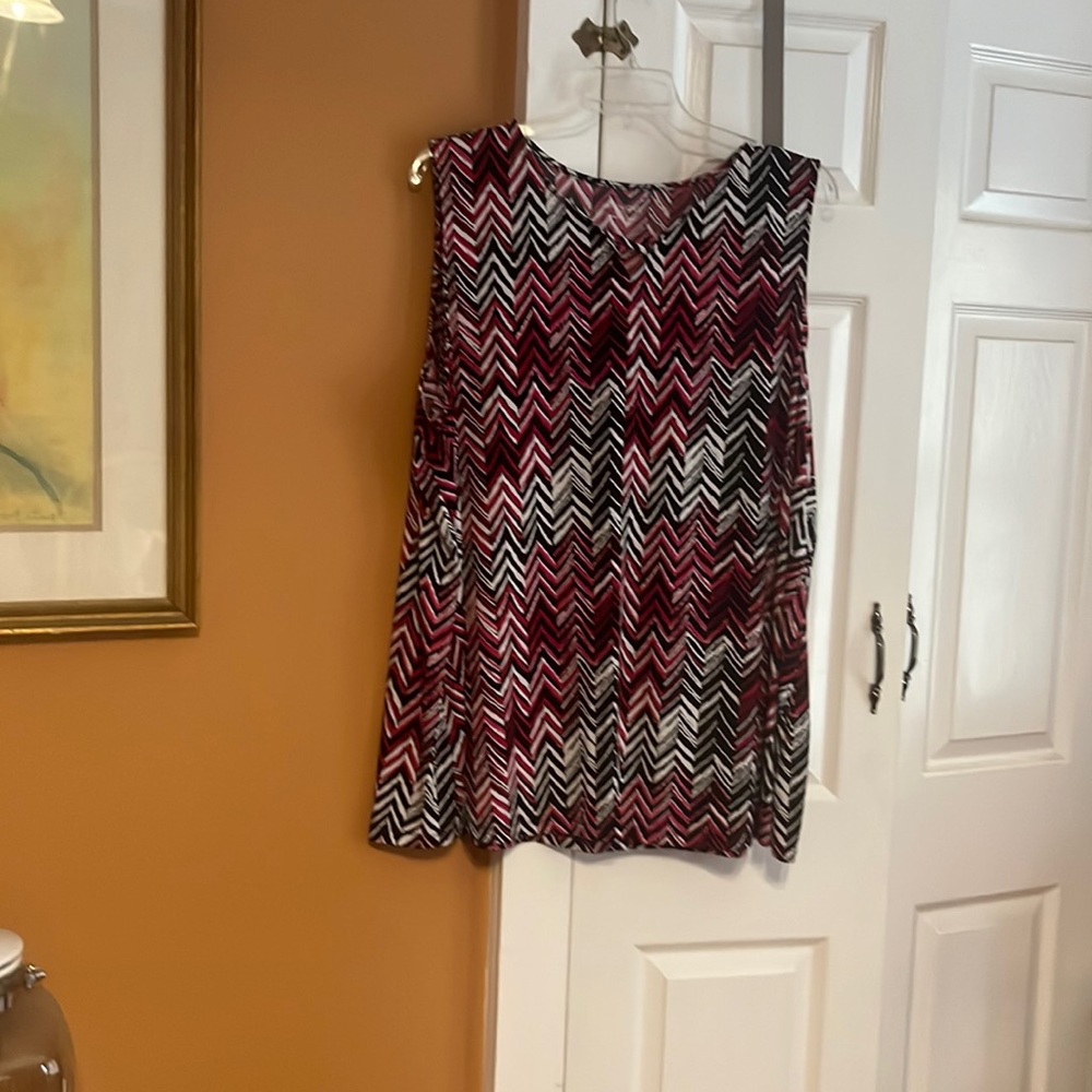 Catherine’s tank, 3x, pink chevron print